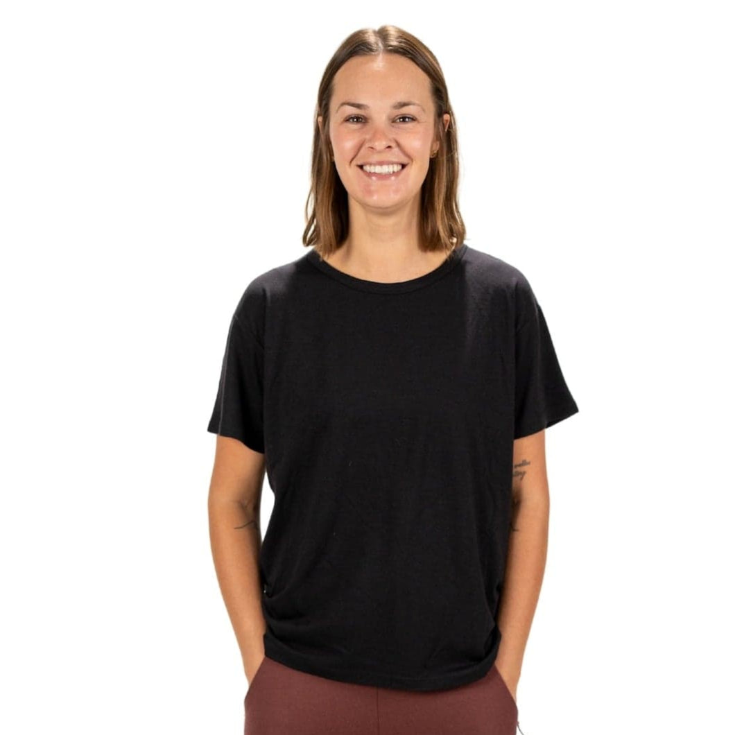 Hyde_Jogger_and_Relaxed_Fit_Tee.jpg