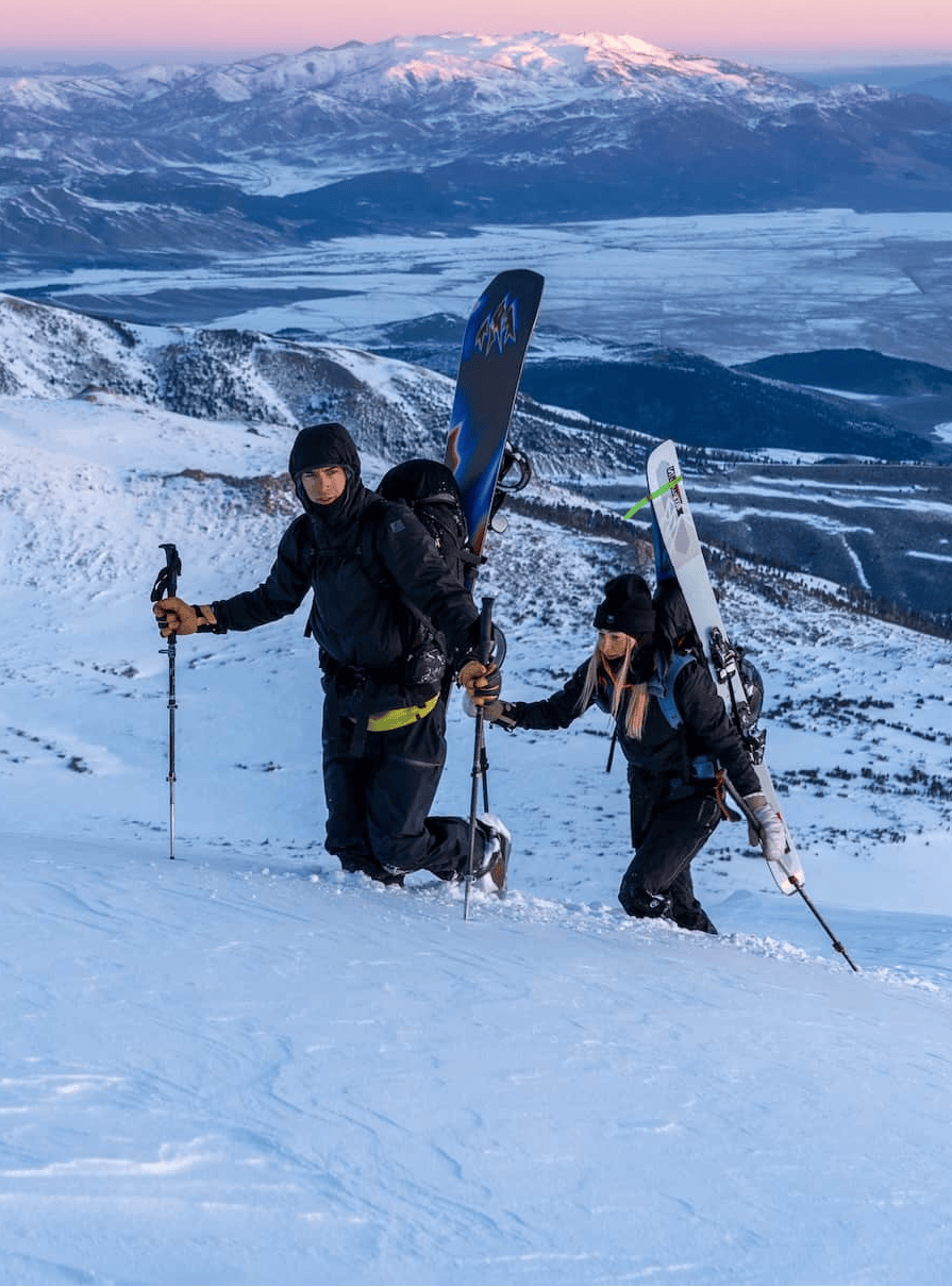 Ridge_VL_Shoot-62_1_da56df9e-0747-4796-8248-8aef7eba1586.png